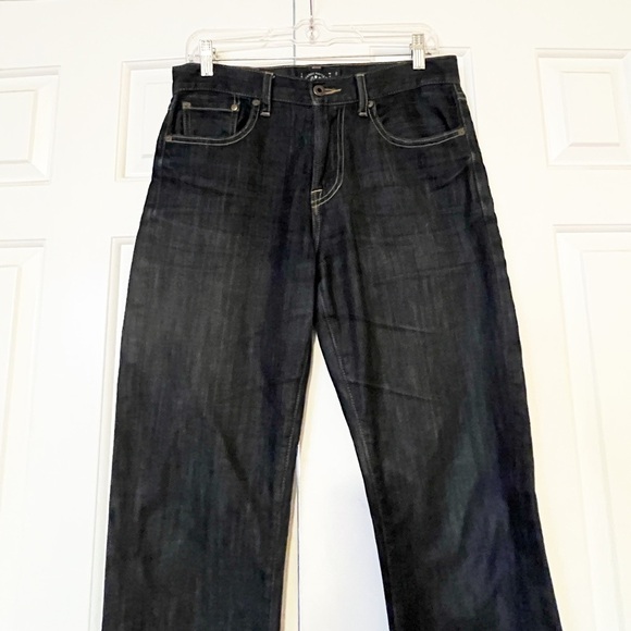 Lucky Brand 221 Original Straight Leg Dark Wash Jeans. Size Women's 30" X 30" - Picture 4 of 14